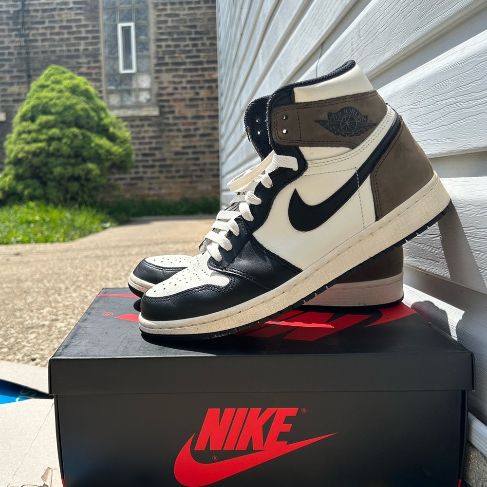 Nike Air Jordan 1 Mocha
